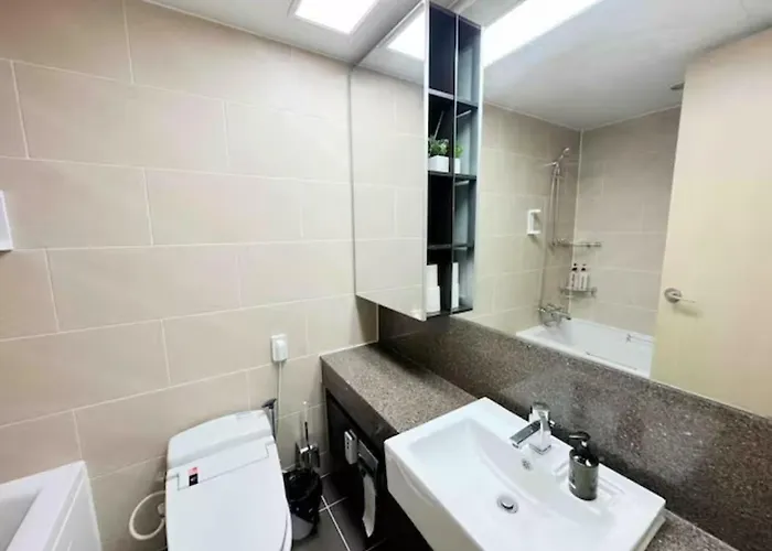 Apartamento With *